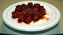Intestino grueso estofado un plato tradicional de la gastronomía de Shandong